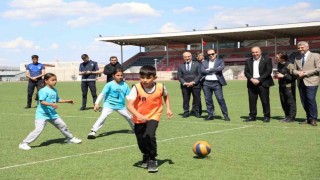 Alacada çocuklar oyun şenliğinde buluştu