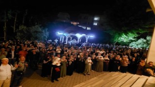 Alanyada hacı adayları kutsal topraklara dualar ile uğurlandı
