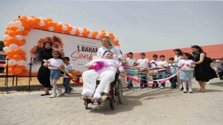 Aliağanın özel çocuklarından rengarenk Bahar Şenliği