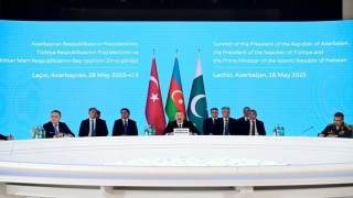 Aliyev: PKK terör örgütünün silah bırakma kararı, Türkiye devletinin gücünün bir göstergesidir