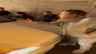 Alt geçitte sürücüler birbirine yol vermeyince trafik kilitlendi