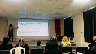 Altıntaşta okul aile birliği üyelerine seminer