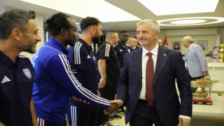Ampute Futbol Takımı, Tahmazoğlunu makamında ziyaret etti