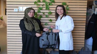 Anne ve anne adaylarına bebek sağlığı eğitimi