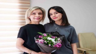 Anneler hem şaşırdı hem de gözyaşlarına boğuldu