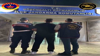 Antalyada 15 yıl kesinleşmiş hapis cezasıyla aranan firari, JASATtan kaçamadı