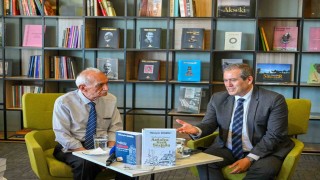 Antalyanın belleğine yolculuk: Kent tarihçisi Çimrinin yeni kitapları tanıtıldı