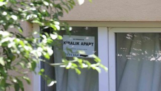Aparta casus kameralar yerleştiren işletmeci kız öğrencileri hedef almış