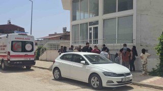 Apartmanın havalandırma kısmında yakılan ateş binayı ayağa kaldırdı