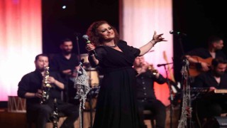 AŞT 41. yılında seyirci rekoru kırdı