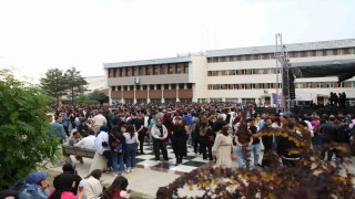 Atatürk Üniversitesinde bahar şenliği büyük bir coşkuyla tamamlandı