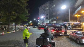 Aydında trafik ekiplerinden ‘reflektör yelek denetimi