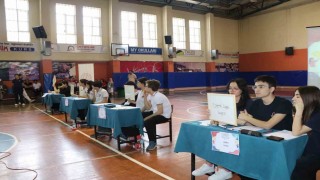 Aydınlı öğrenciler bilgilerini yarıştırdı