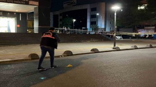 Bağcılarda tartıştığı husumetlisi tarafından silahla öldürüldü