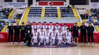 Bahçeşehirden üç yaş grubunda üç büyük derece