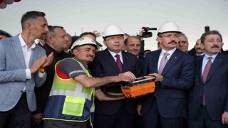 Bakan Tunç: Yapay zekayla işimizi daha da kolaylaştıracak projeleri önümüzdeki günlerde milletimizle paylaşacağız