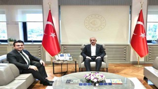 Bakan Uraloğlu, Tiktok Devletlerle İlişkiler ve Kamu Politikaları Bölge Başkanı Kafadarı kabul etti
