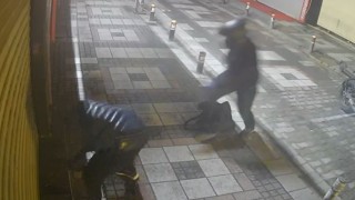 Bakırköyde 10 milyon liralık kuyumcu soygunu kamerada: 3 tutuklama