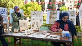 Balıkesir Gençliği, Gençlik ve Spor Festivalinde coşku ve enerjisini zirveye taşıdı