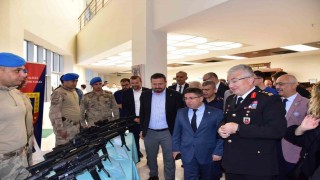 Balıkesirde Ulusal Savunma ve Teknoloji zirvesi düzenlendi