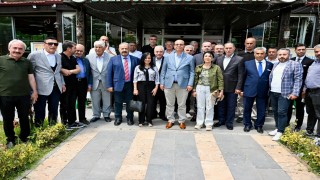 Başkan Geçit, Yeşilyurtsporun Şampiyonluğu Malatyada Kenetlenmeyi Sağladı