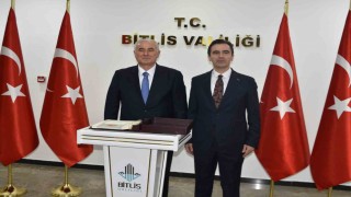 Başkan Mehmet Akarca: Kamu Denetçiliği Kurumu halkın ücretsiz avukatlığını yapıyor