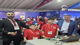 Başkan Pütün, Beyağaçlı öğrencileri KKTC TEKNOFESTte yalnız bırakmadı