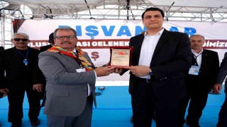 Başkan Yılmaza Rışvanlardan sevgi seli