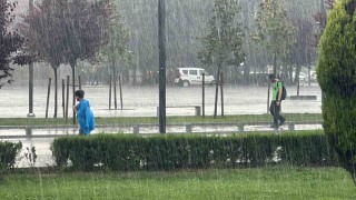 Batı Karadenizde sel ve su baskını uyarısı