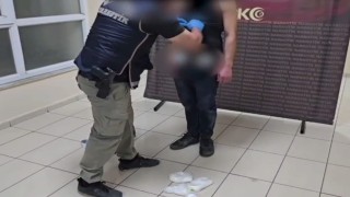 Batmana hava ve kara yolu üzerinden uyuşturucu sokmaya çalışan 2 kişi tutuklandı