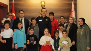 Bayburt İl Emniyet Müdürü Barış Erkol makam koltuğunu özel çocuklara devretti