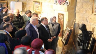 Bayburtta Gençlik Haftası etkinlikleri sergi açılışıyla başladı