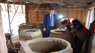 Bayburtun tek tandır ustası Vali Eldivanın da dikkatini çekti