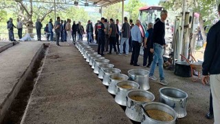 Bayramiçte 20 bin kişinin katılımı ile Garipçe köy hayrı yapıldı