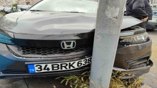 Bayrampaşada yokuş aşağı kayan kepçe ortaklığı birbirine kattı