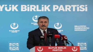 BBP Genel Başkanı Destici: Bizim yerimiz net bir şekilde Pakistanın yanıdır