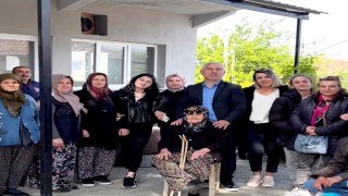 Bergamada berberlerden CHPli başkana tepki: Kes traşı