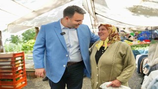 Beşiktaş Belediyesi Başkan Vekili Rasim Şişman Konaklar Pazarını ziyaret etti