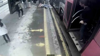Beylikdüzündeki metrobüs kazasının güvenlik kamerası görüntüsü ortaya çıktı