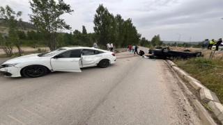Bilecikte YHT Kavşağında trafik kazası: 3 yaralı