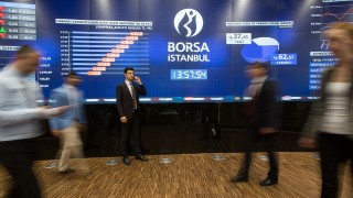 BIST 100 Endeksi Günü Yükselişle Kapattı: Petrokimya ve Teknoloji Sektörleri Zirvede