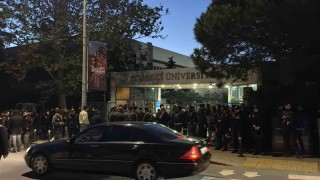 Boğaziçi Üniversitesinde göstericiler polise saldırdı: 13 polis yaralandı, 97 gözaltı