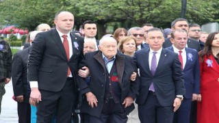 Boluya 148 eser kazandıran İzzet Baysala duygusal anma