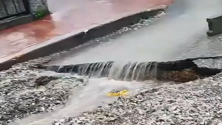 Boyabatta yol çöktü