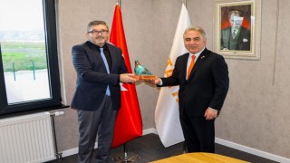 BŞEÜ sanayi işbirliği hakkında görüşme sağladı