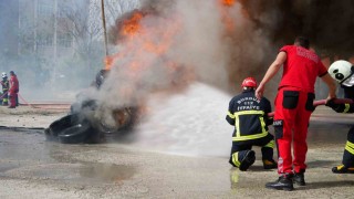 Burdurda 96 itfaiyeci, koordinasyon ve kriz yönetimi tatbikatı yaptı
