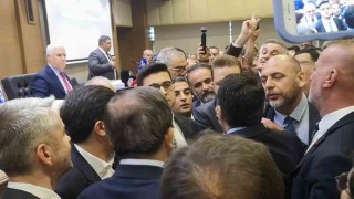 Bursa Büyükşehir Meclisinde tansiyon yükseldi