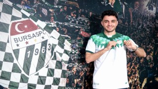 Bursaspor, Ertuğrul İdris Furat ile sözleşme imzaladı