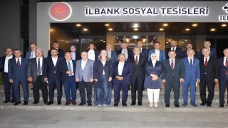 Büyükkılıç, AK Parti Yerel Yönetimler Toplantısına katıldı