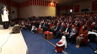 Büyükşehirin aile eğitimi söyleşisi yoğun ilgi gördü